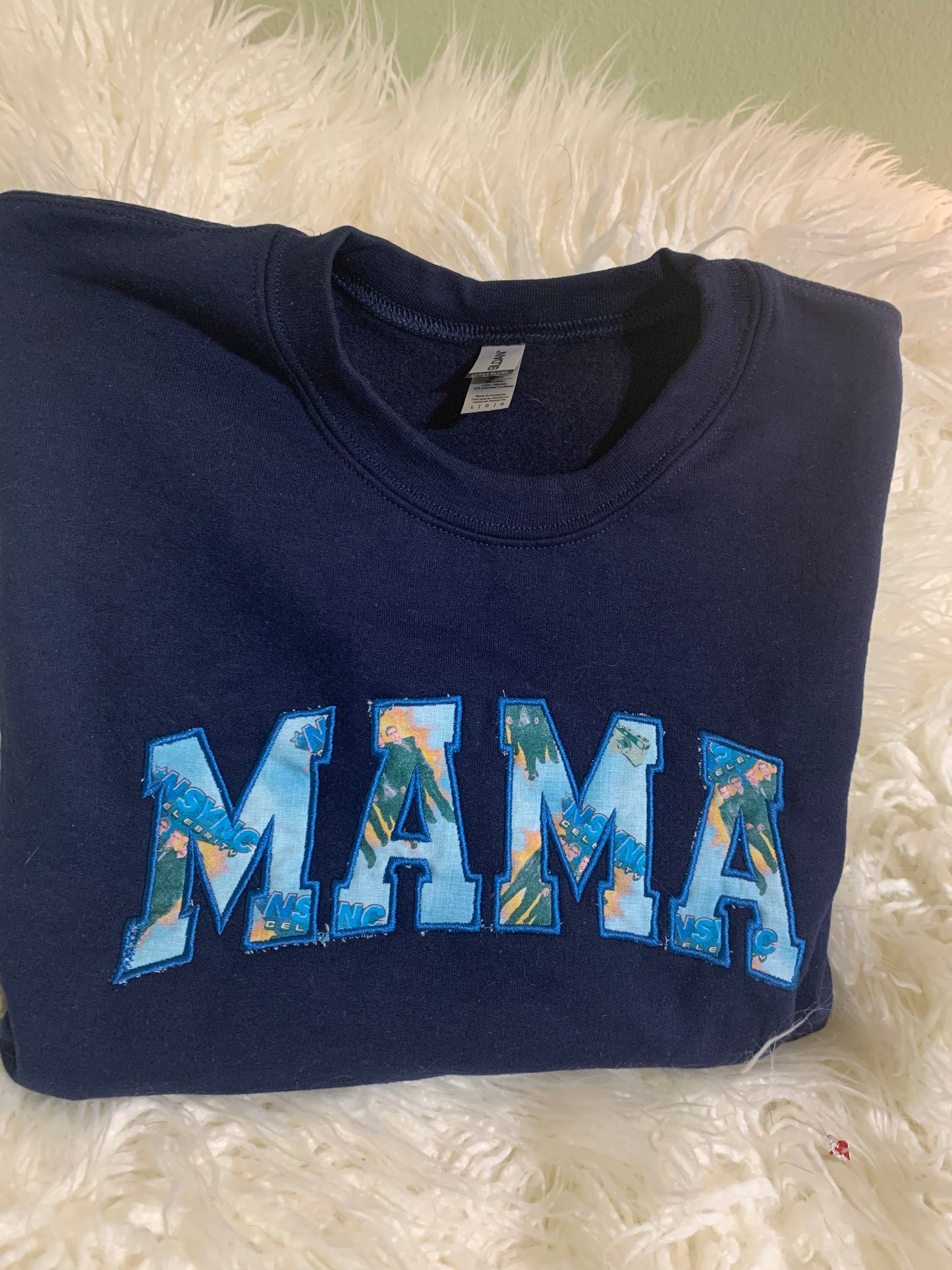 Mama boy band sweater